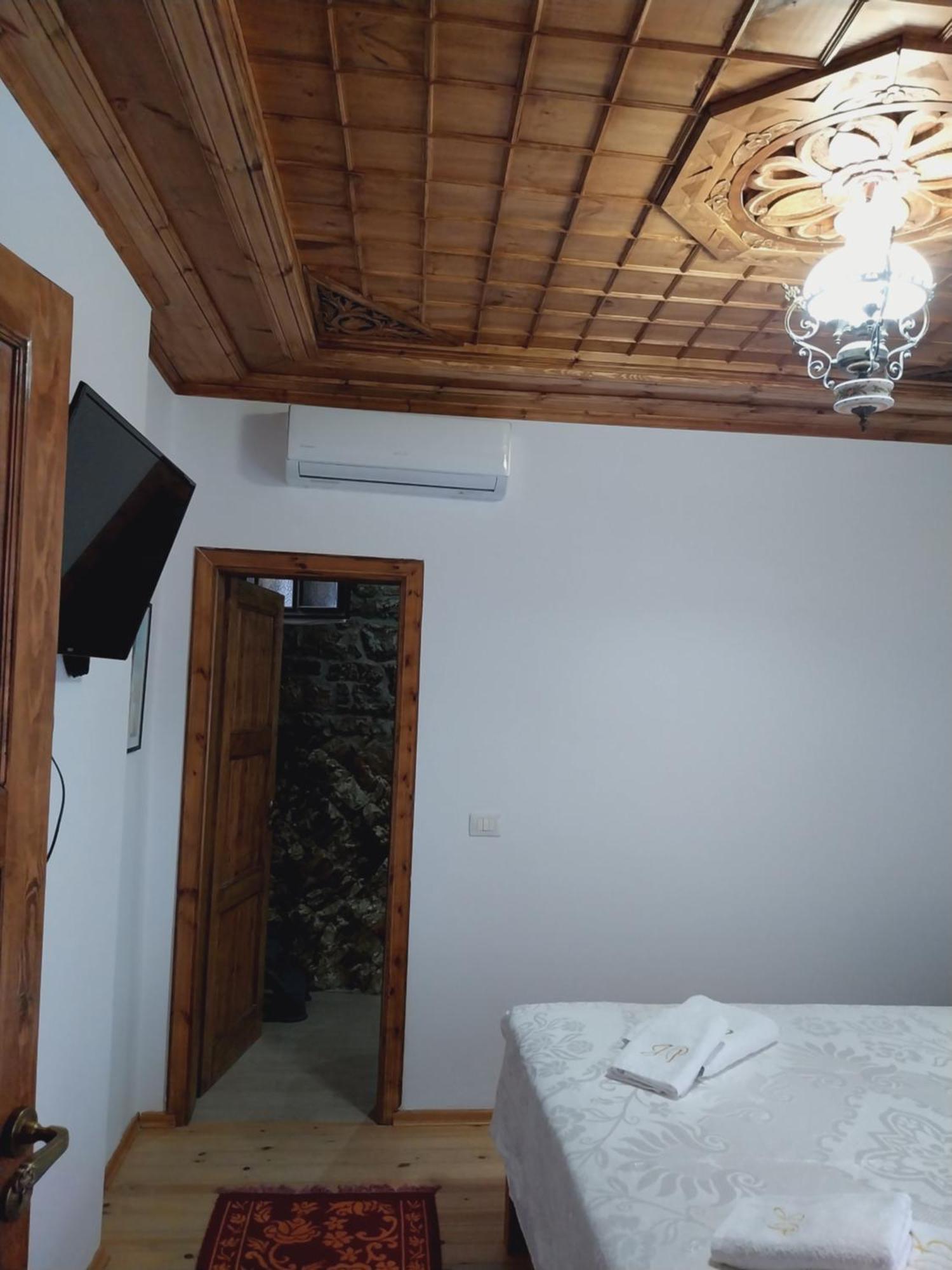 Guest House J.Prifti Berat Ruang foto